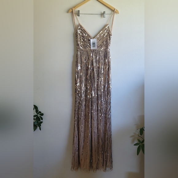 Mac Duggal, Sequin Spaghetti Strap‎ Gown, Gold, Size 0, NWT - Picture 7 of 11